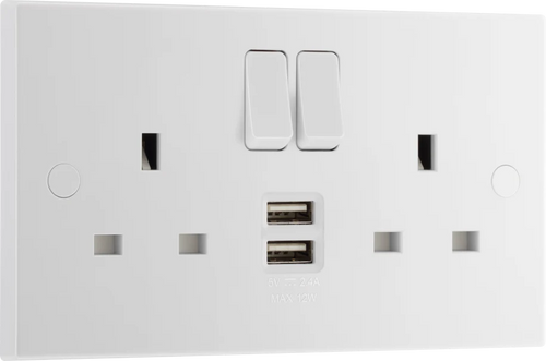 ELECTRICAL WH SQ 13A 2G SW SKT + 2 x USB A 12W